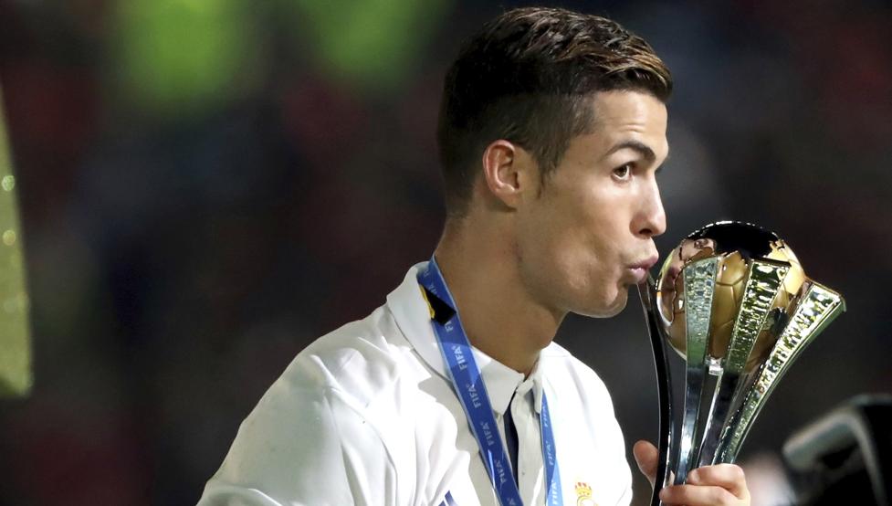 中超：山东泰山主场2-0完胜青岛队（中超：山东泰山主场两球零封青岛队）