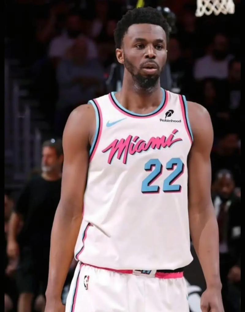 佩林：当图多尔被解雇时，我们球员觉得自己是首要责任人（佩林：图多尔下课时，我们球员自认负首责）