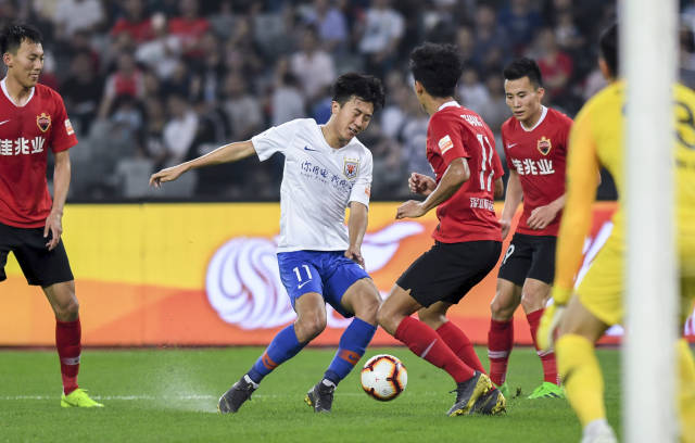 德转列21世纪参与进球榜：梅西1339球居首，C罗1253球第二（德转发布21世纪进球参与榜：梅西以1339球领跑，C罗1253球紧随其后）