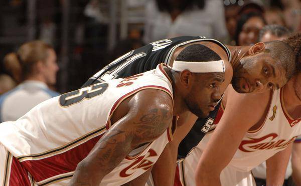 官方：皇家贝蒂斯与72岁主帅佩莱格里尼续约至2027年（官宣：72岁佩莱格里尼与皇家贝蒂斯续约，合同至2027年）