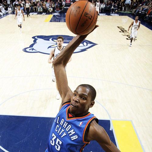 塞尔维亚主帅：西蒙尼是我的榜样，他是个伟大的领袖（塞尔维亚主帅称西蒙尼为榜样：他是一位伟大领袖）