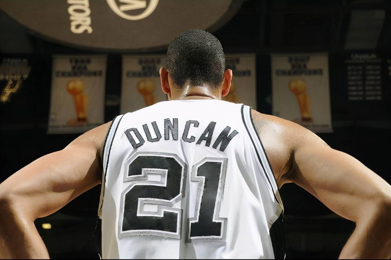 回购价2300万欧，记者：国米预计会在明夏买回小斯坦科维奇（记者：国米或将于明夏以2300万欧回购小斯坦科维奇）