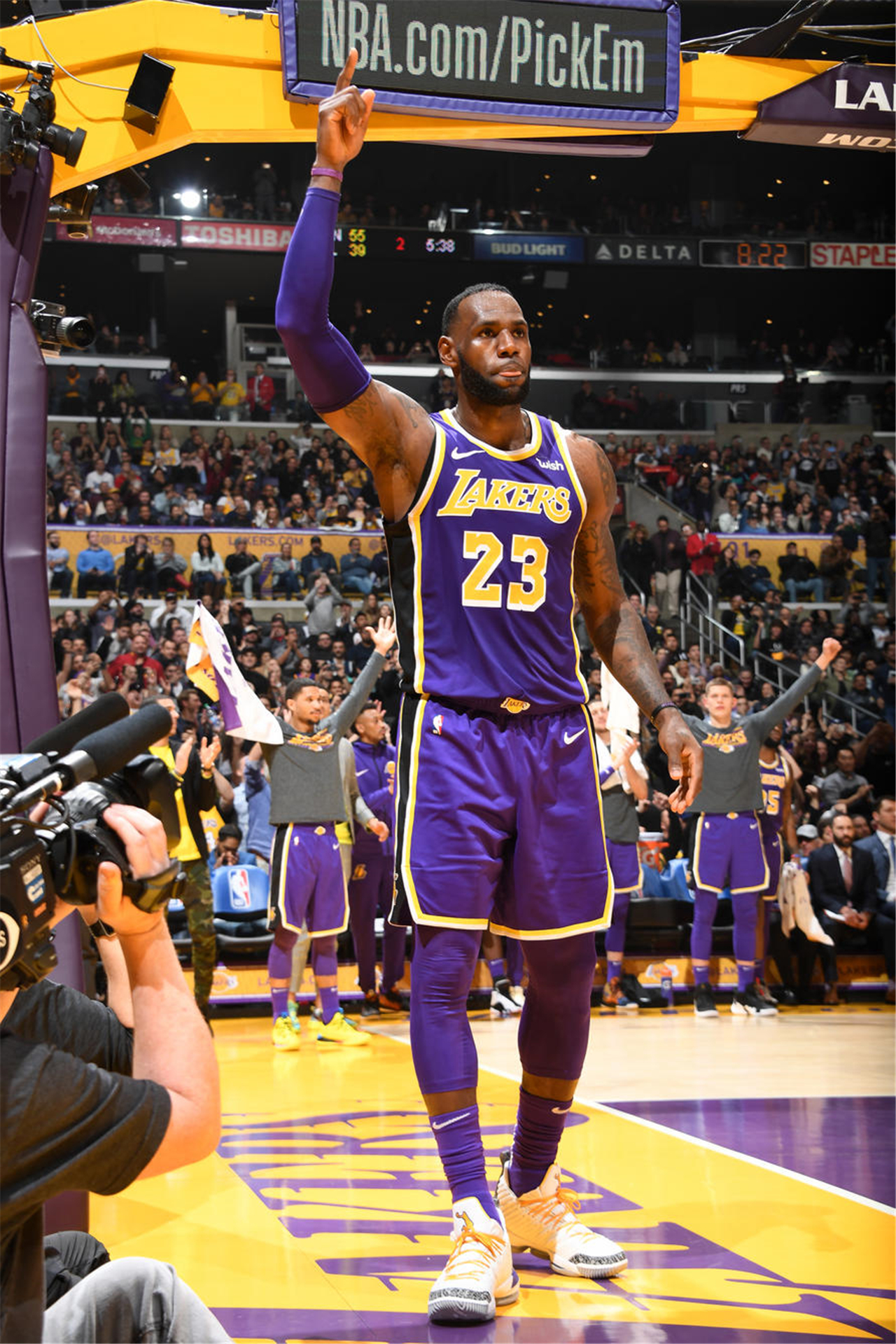 NBA：凯尔特人主场大胜猛龙（NBA：凯尔特人主场狂胜猛龙）