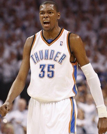 替补球员上场即助攻制胜球（替补登场送出制胜助攻）